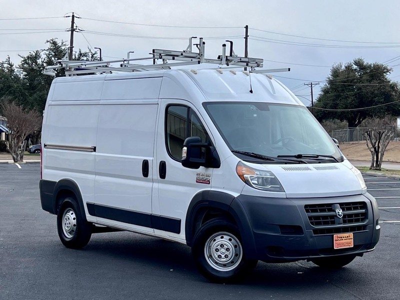 Ram ProMaster Cargo Van Vehicle Full-screen Gallery Image 04