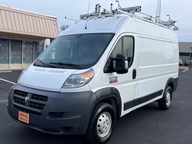 Ram ProMaster Cargo Van Vehicle Full-screen Gallery Image 05