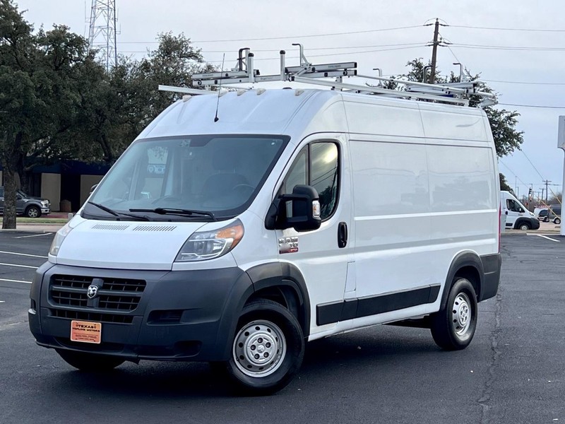Ram ProMaster Cargo Van Vehicle Full-screen Gallery Image 06