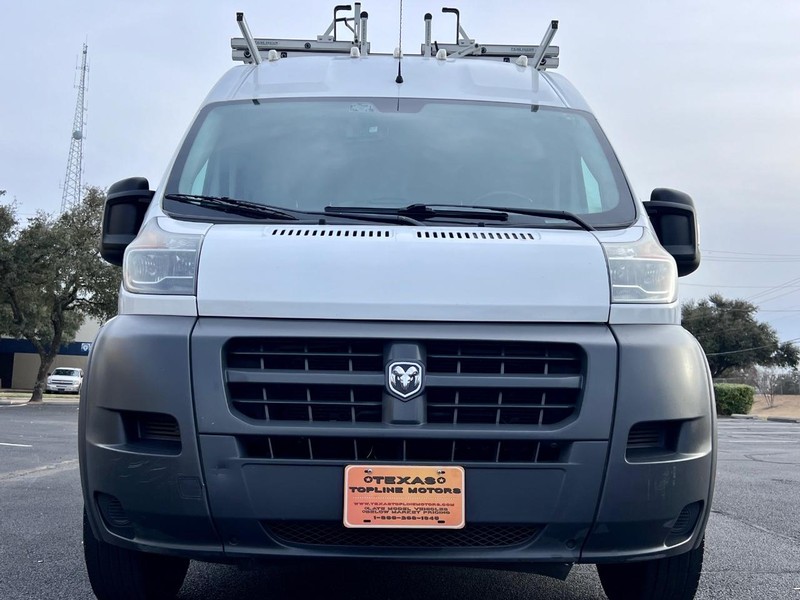 Ram ProMaster Cargo Van Vehicle Full-screen Gallery Image 09
