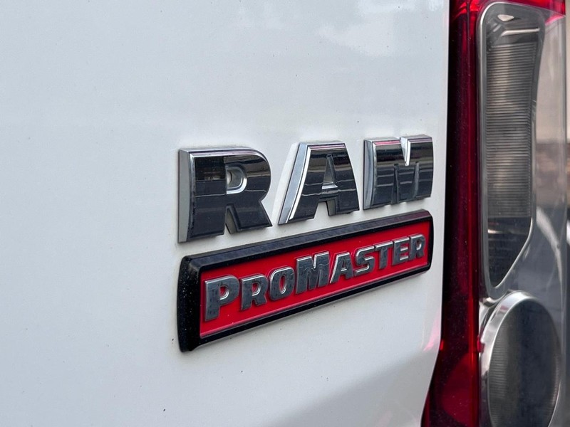 Ram ProMaster Cargo Van Vehicle Full-screen Gallery Image 12