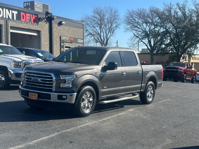 Ford F-150 Vehicle Full-screen Gallery Image 13