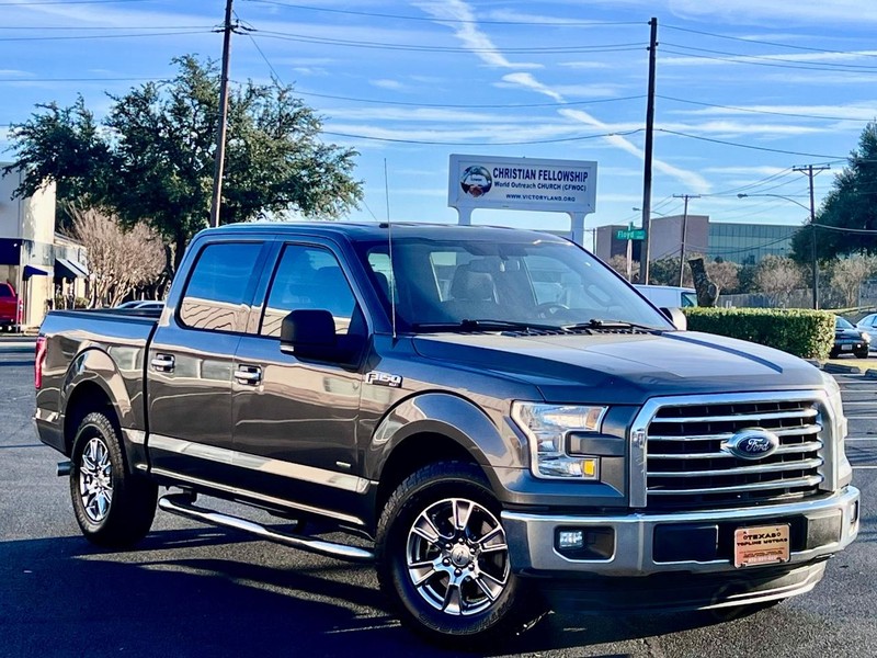 Ford F-150 Vehicle Full-screen Gallery Image 18