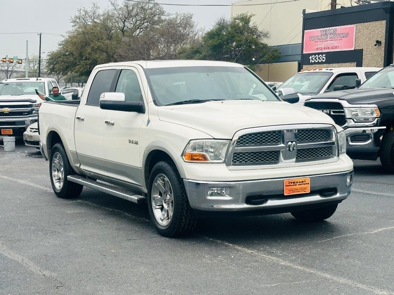 Dodge Ram 1500 Vehicle Full-screen Gallery Image 9