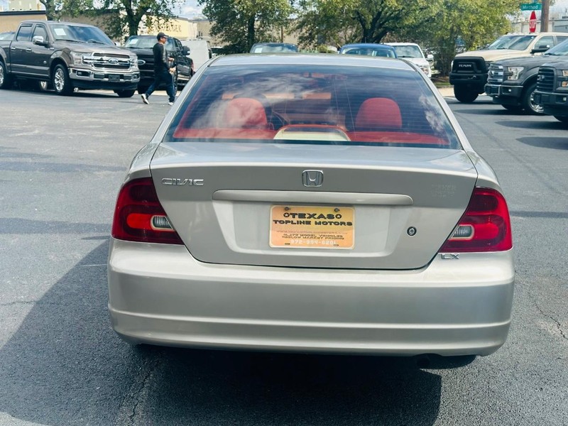 Honda Civic Vehicle Full-screen Gallery Image 06