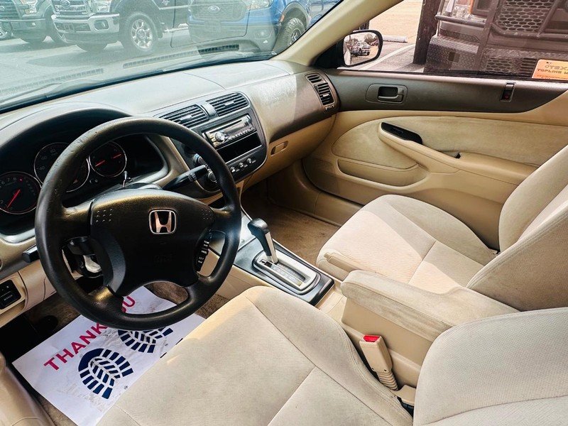 Honda Civic Vehicle Full-screen Gallery Image 14