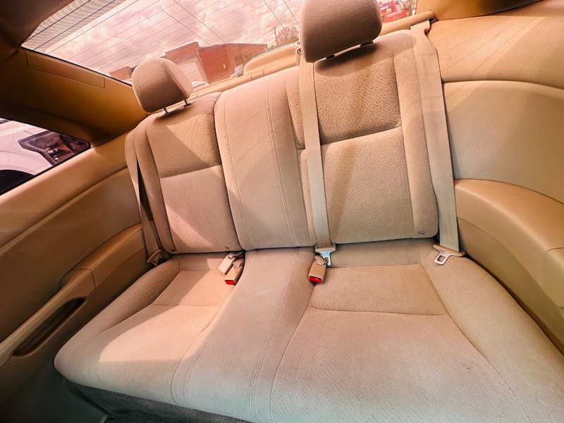 Honda Civic Vehicle Full-screen Gallery Image 16