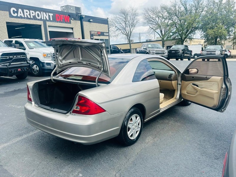 Honda Civic Vehicle Full-screen Gallery Image 24