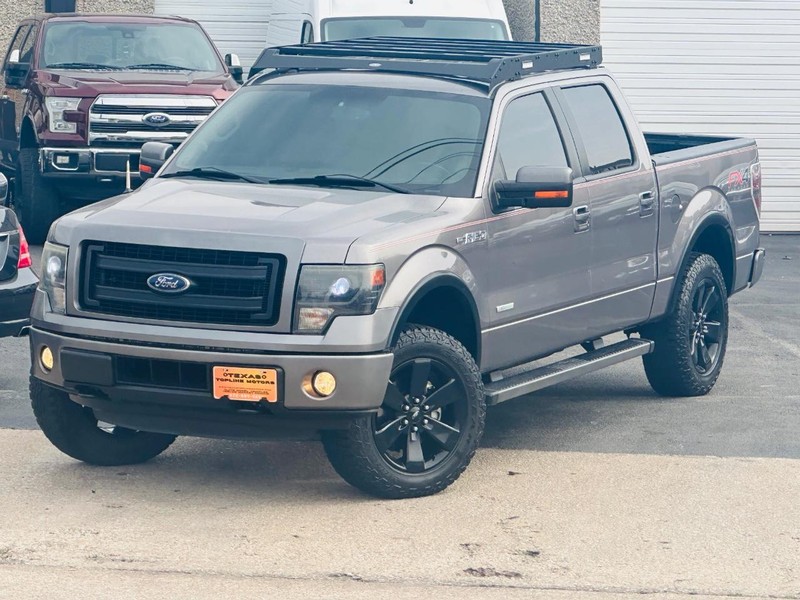 Ford F-150 Vehicle Full-screen Gallery Image 18