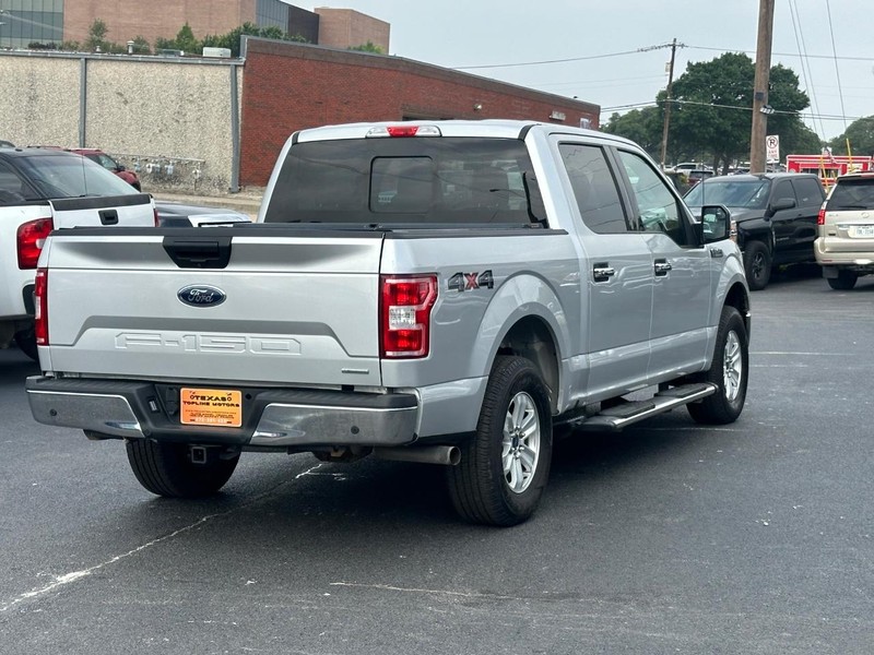 Ford F-150 Vehicle Full-screen Gallery Image 18