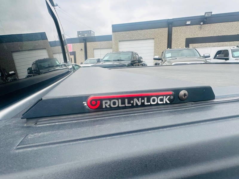 Ford F-150 Vehicle Full-screen Gallery Image 35