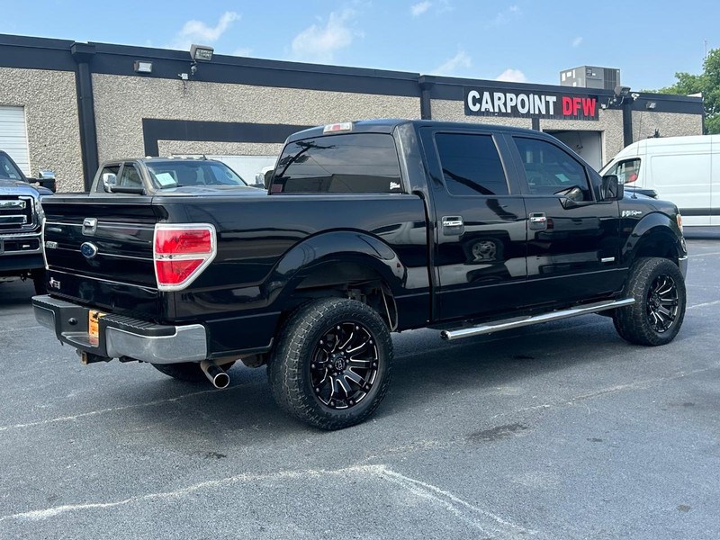 Ford F-150 Vehicle Full-screen Gallery Image 04