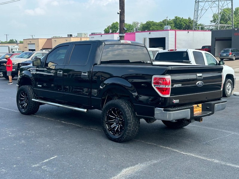 Ford F-150 Vehicle Full-screen Gallery Image 06