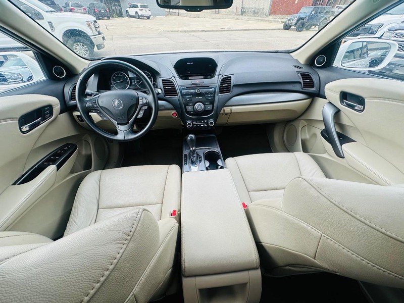 Acura RDX Vehicle Full-screen Gallery Image 20