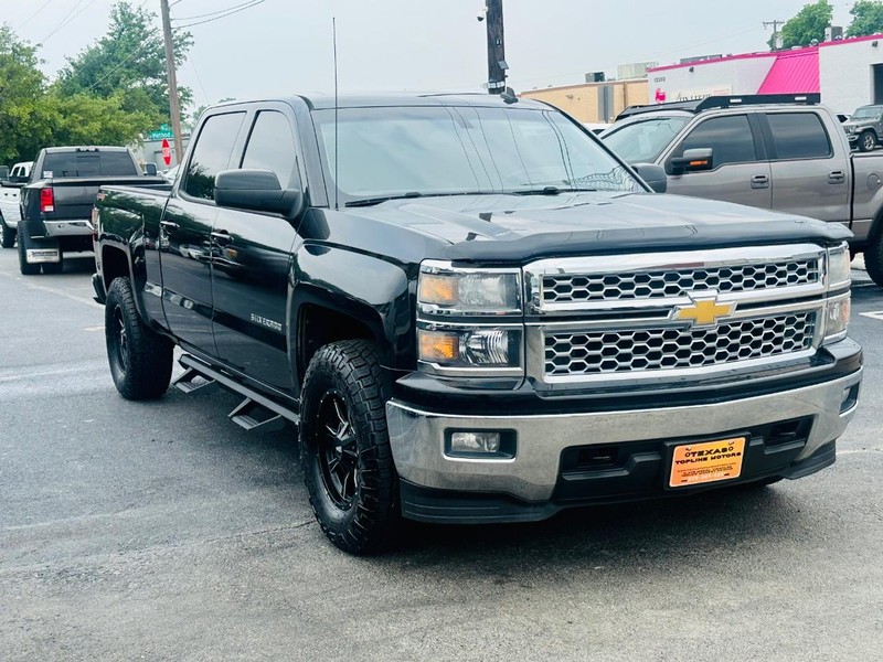 Chevrolet Silverado 1500 Vehicle Full-screen Gallery Image 02