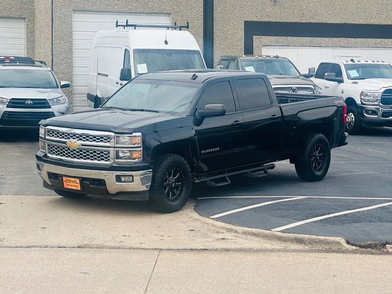 Chevrolet Silverado 1500 Vehicle Full-screen Gallery Image 13