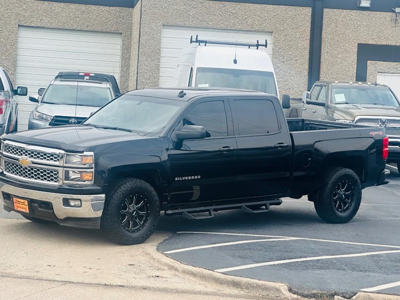 Chevrolet Silverado 1500 Vehicle Full-screen Gallery Image 15