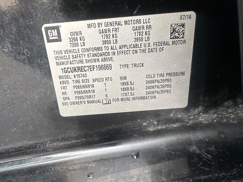 Chevrolet Silverado 1500 Vehicle Full-screen Gallery Image 35