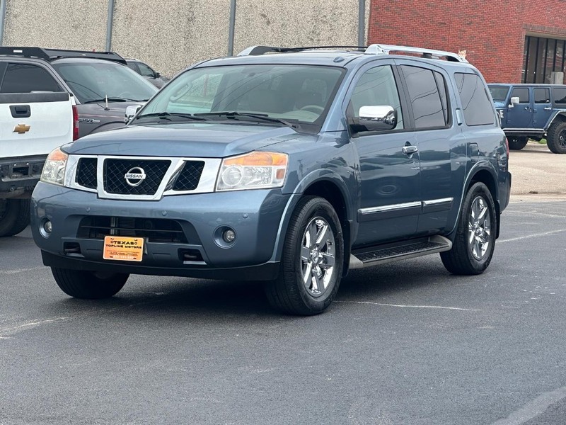 Nissan Armada Vehicle Full-screen Gallery Image 5