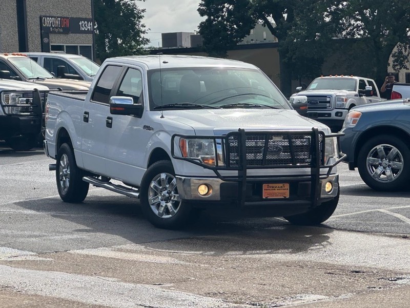 Ford F-150 Vehicle Full-screen Gallery Image 3