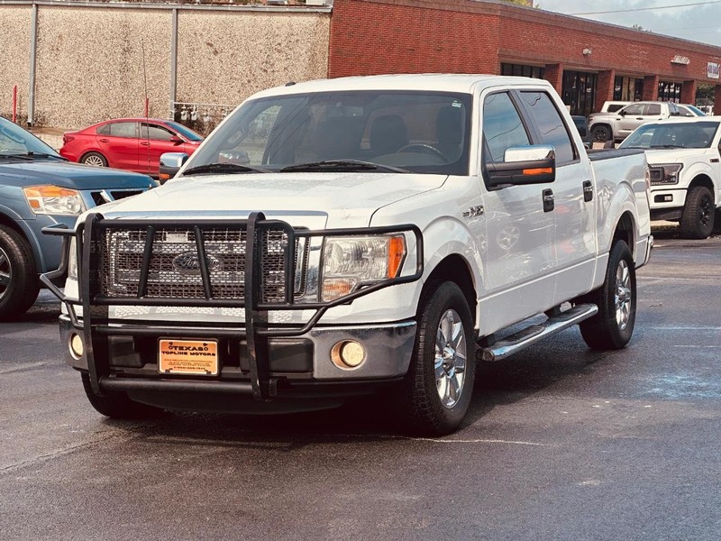 Ford F-150 Vehicle Full-screen Gallery Image 6