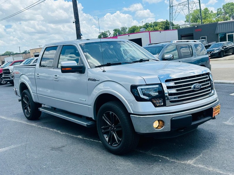 Ford F-150 Vehicle Full-screen Gallery Image 09