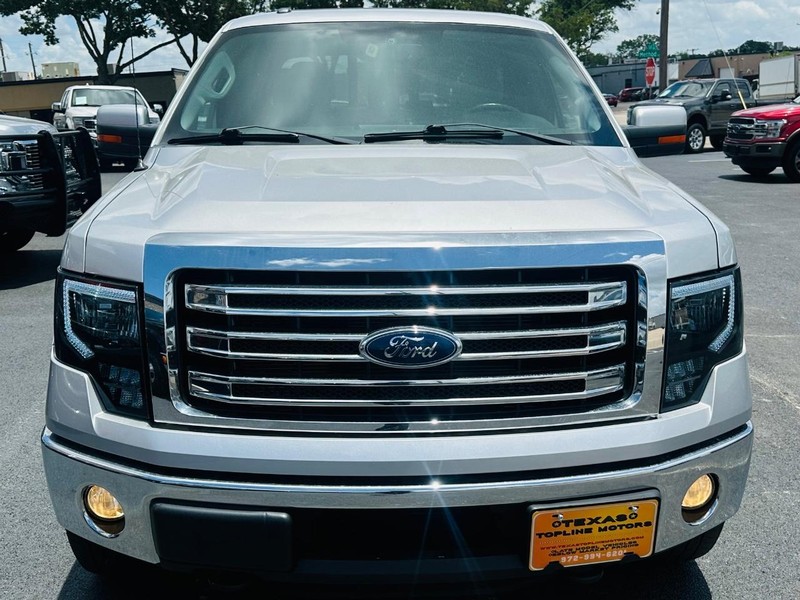 Ford F-150 Vehicle Full-screen Gallery Image 10