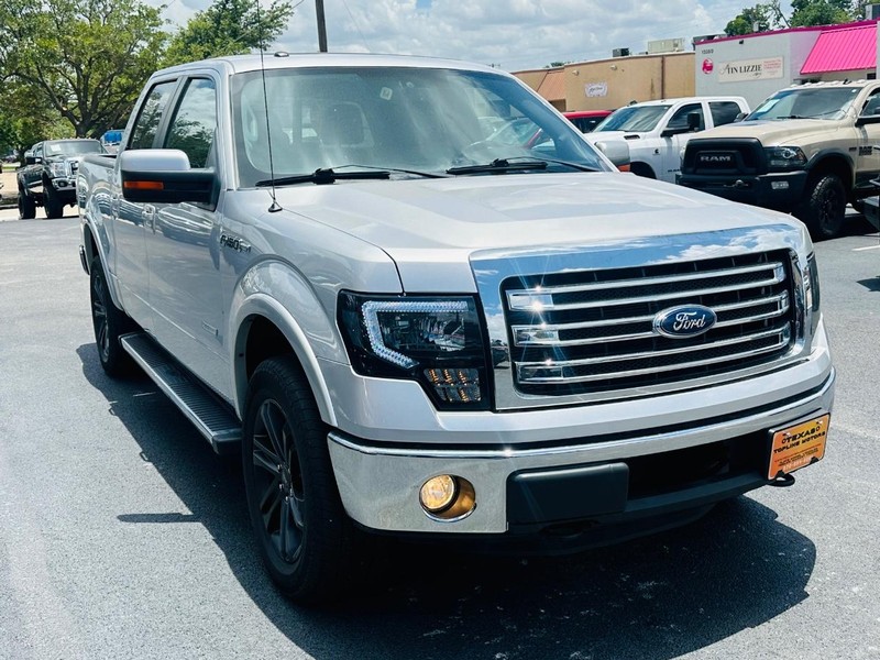 Ford F-150 Vehicle Full-screen Gallery Image 11