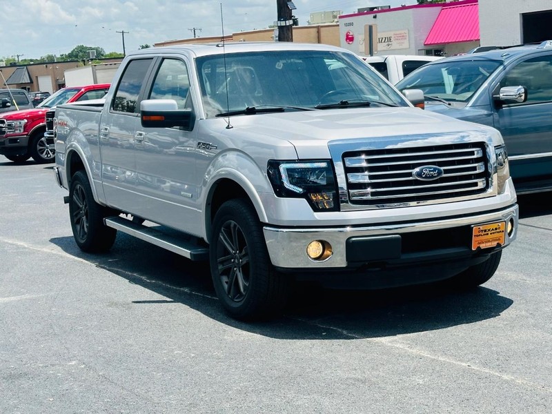 Ford F-150 Vehicle Full-screen Gallery Image 12