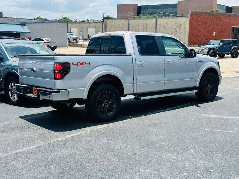 Ford F-150 Vehicle Full-screen Gallery Image 14