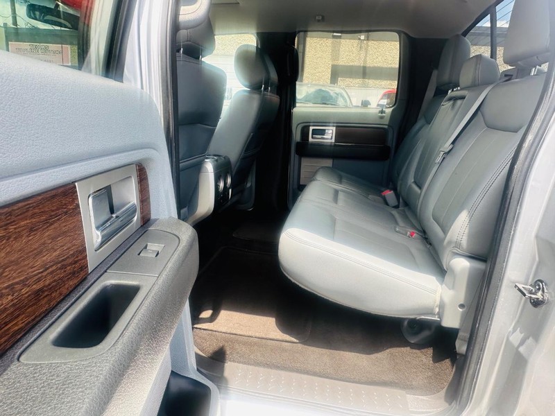 Ford F-150 Vehicle Full-screen Gallery Image 20