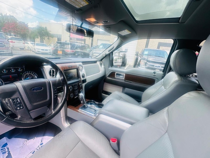 Ford F-150 Vehicle Full-screen Gallery Image 23