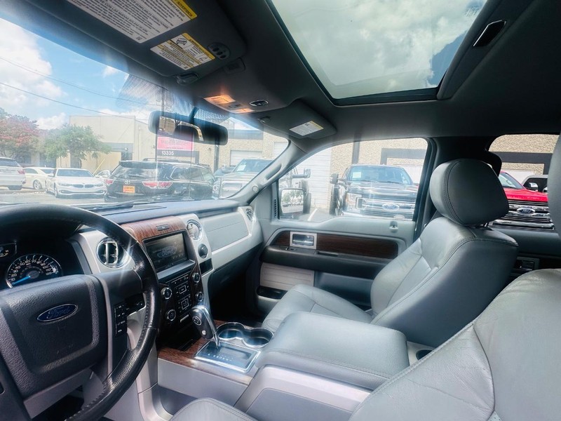 Ford F-150 Vehicle Full-screen Gallery Image 24