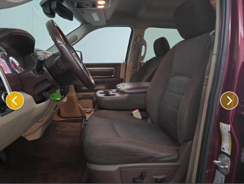 Ram 1500 Vehicle Full-screen Gallery Image 12