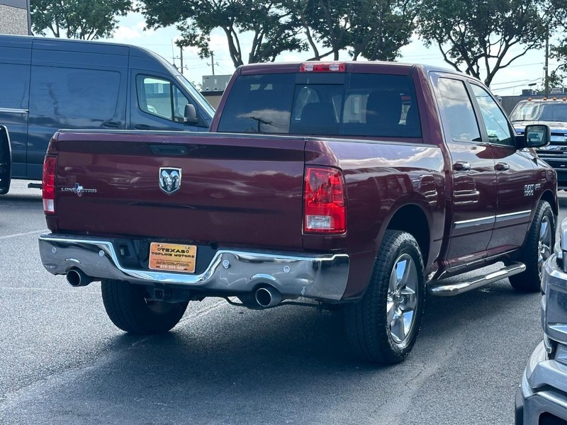 Ram 1500 Vehicle Full-screen Gallery Image 15