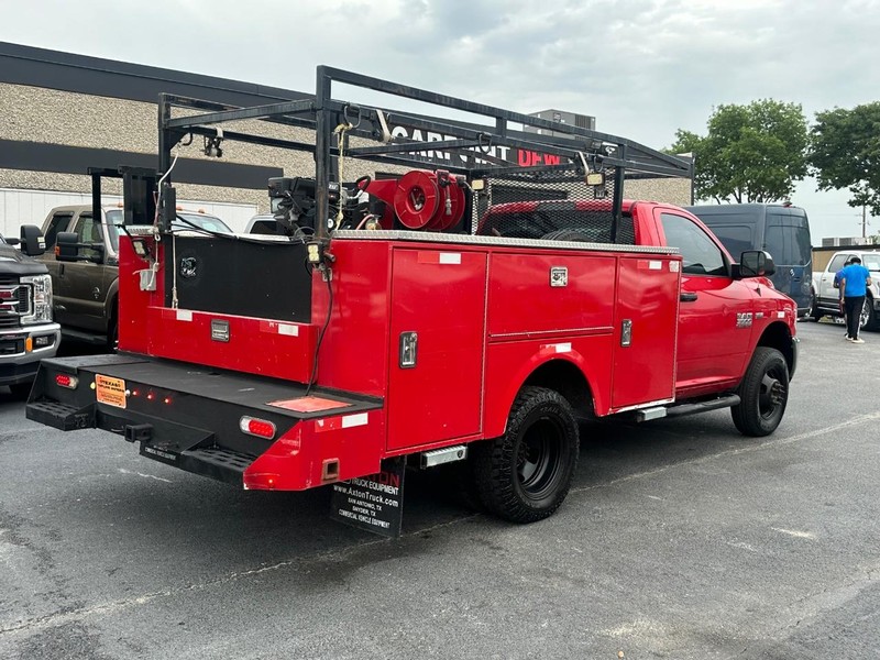 Ram 3500 Chassis Cab Vehicle Full-screen Gallery Image 10