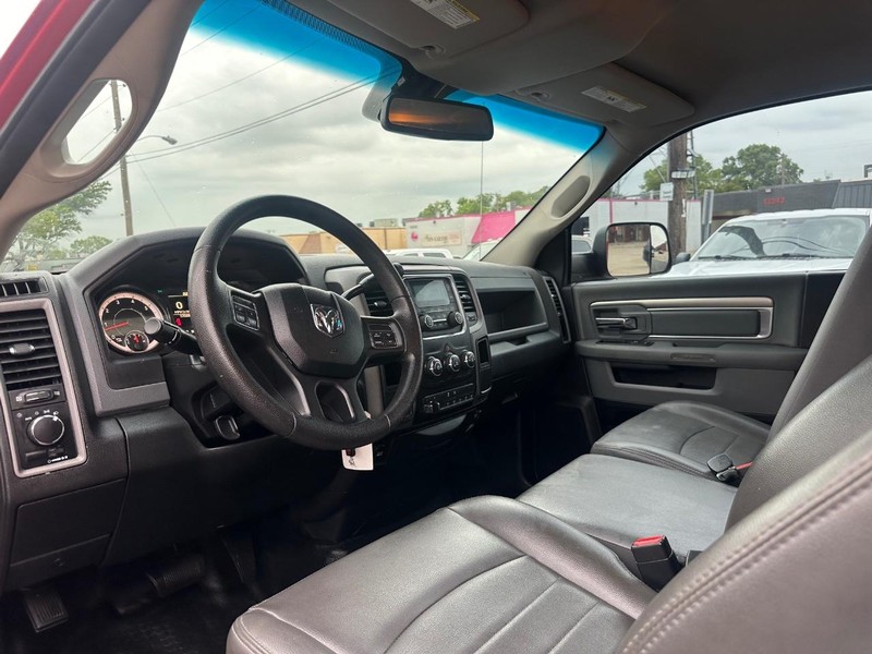 Ram 3500 Chassis Cab Vehicle Full-screen Gallery Image 18