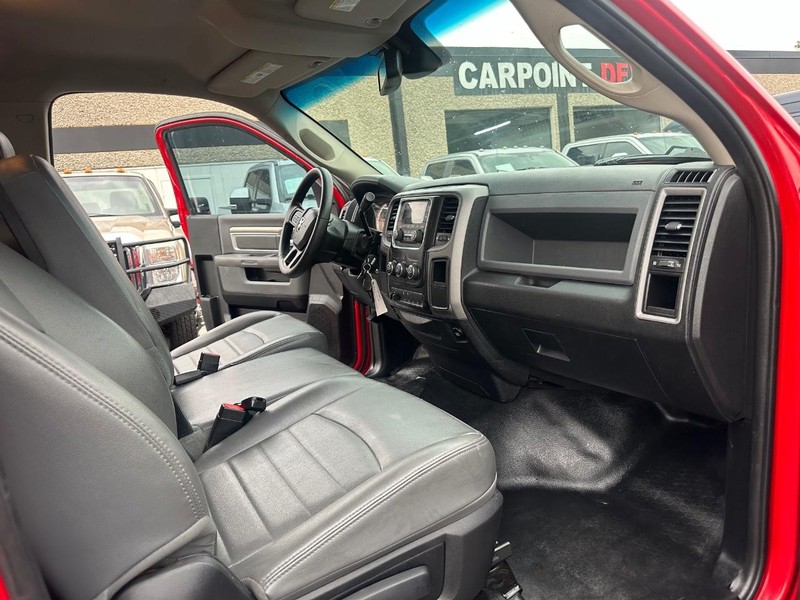 Ram 3500 Chassis Cab Vehicle Full-screen Gallery Image 21