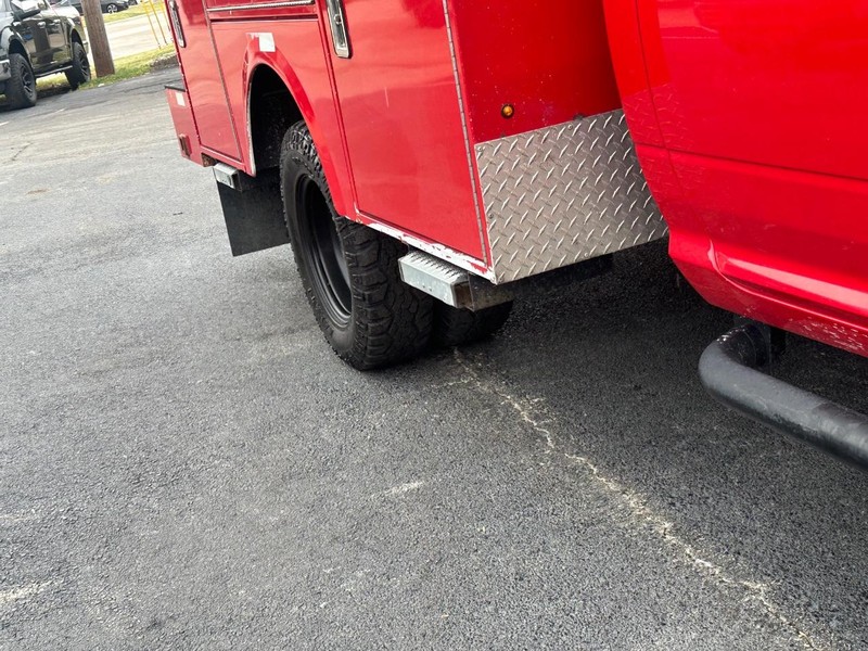 Ram 3500 Chassis Cab Vehicle Full-screen Gallery Image 31