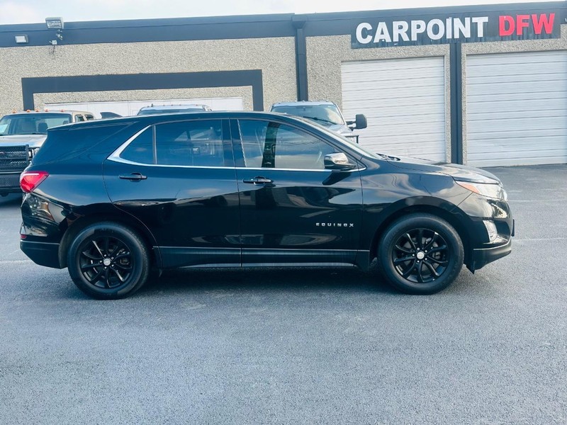 Chevrolet Equinox Vehicle Full-screen Gallery Image 7