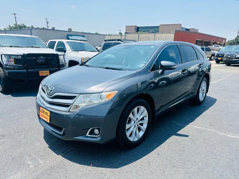 Toyota Venza Vehicle Full-screen Gallery Image 7