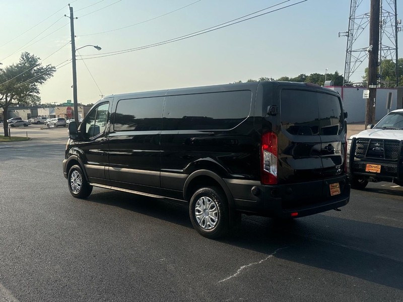 Ford Transit Cargo Van Vehicle Full-screen Gallery Image 03