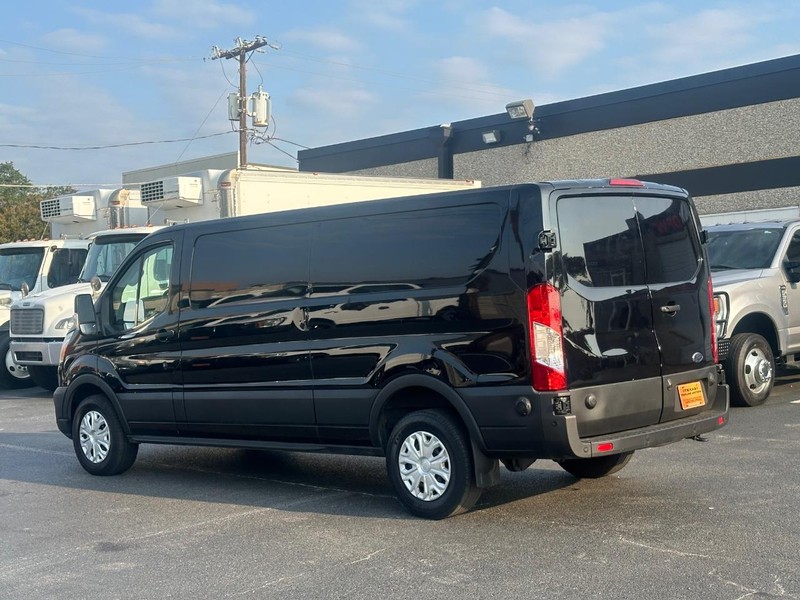 Ford Transit Cargo Van Vehicle Full-screen Gallery Image 15