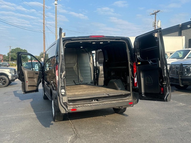 Ford Transit Cargo Van Vehicle Full-screen Gallery Image 24