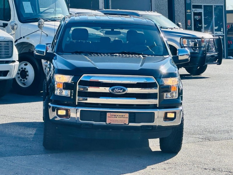 Ford F-150 Vehicle Full-screen Gallery Image 17