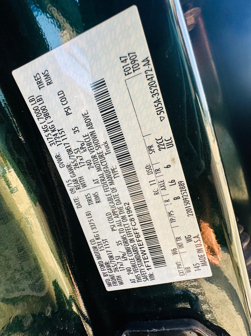 Ford F-150 Vehicle Full-screen Gallery Image 36