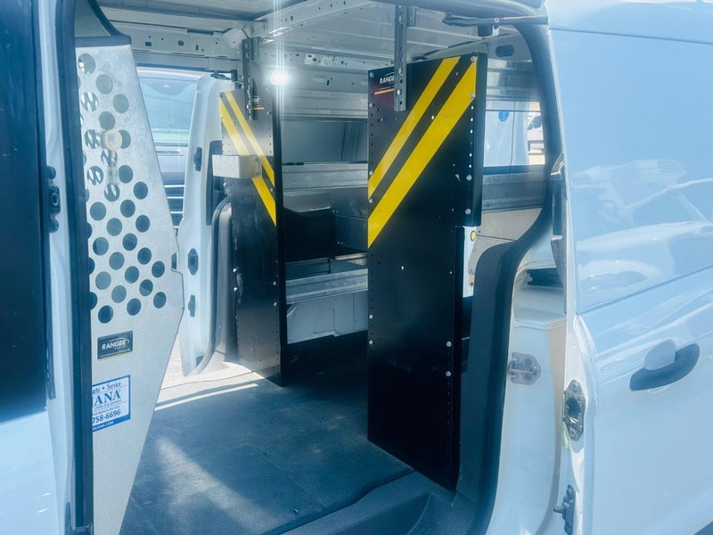 Ford Transit Connect Van Vehicle Full-screen Gallery Image 13