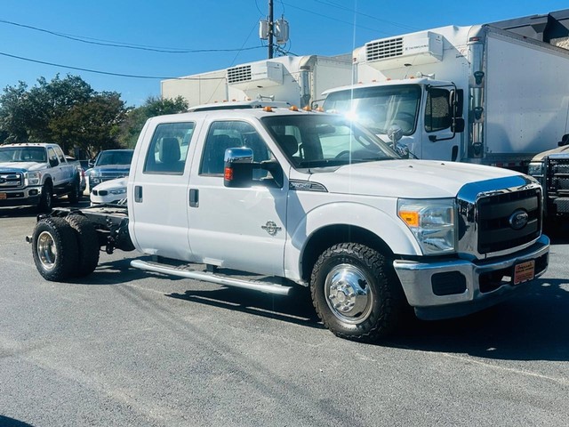 more details - ford super duty f-350 drw