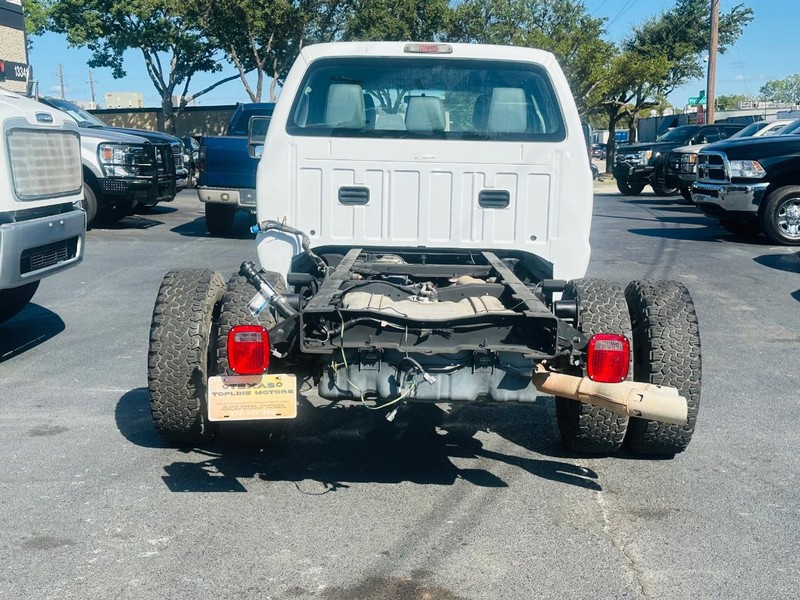2012 Ford F-350 XLT photo 5