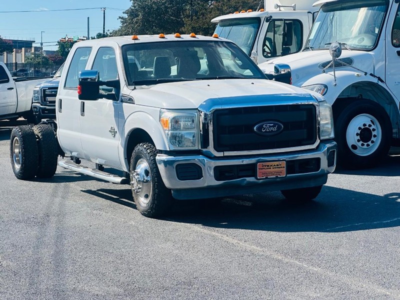 2012 Ford F-350 XLT photo 10
